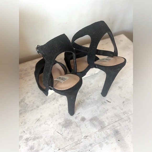 Steve Madden Platform High Heels in Black. Size 7.5. - Picture 3 of 5